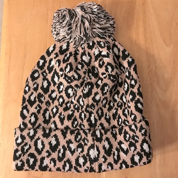 pinkskier940 Accessories - Pink Leopard Print Beanie NEW